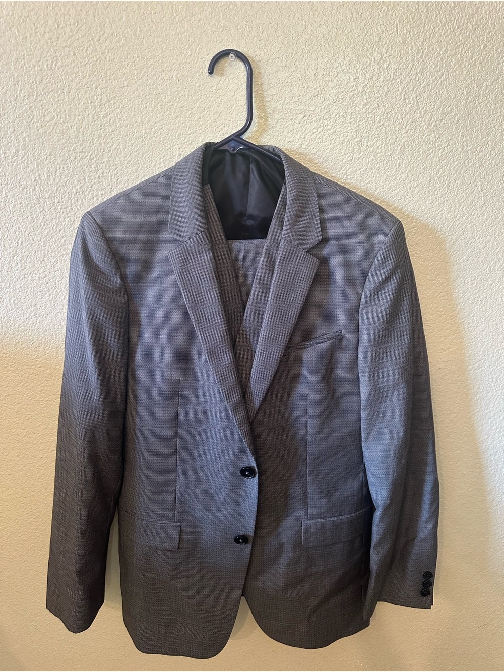 Hugo Boss Charcoal Gray Men's Two-Button Blazer